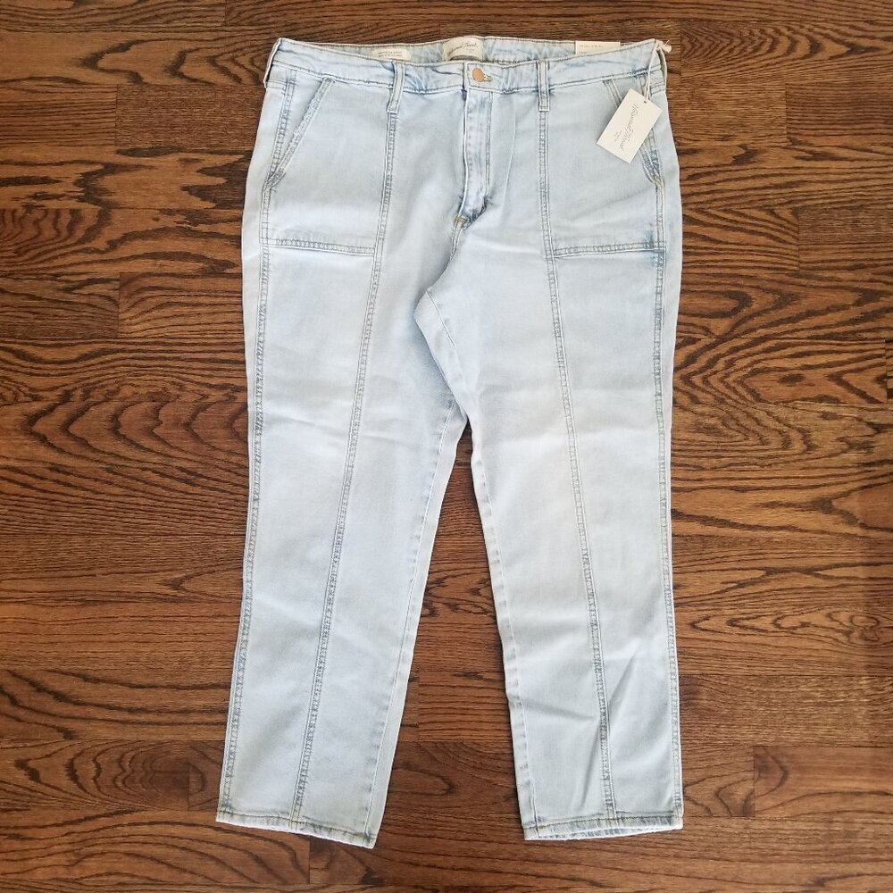 NWT Universal Threads High Rise Slim Straight Light Wash Stretch Jeans Size 18 - Picture 2 of 8